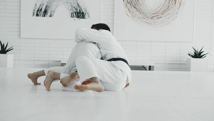 Retaining Back Control Versus Escaping Opponent