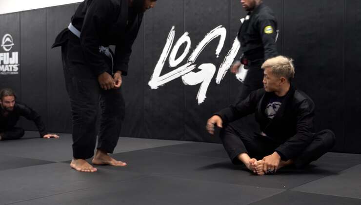 Trouble shooting Understanding the Stack Defense with the Armbar