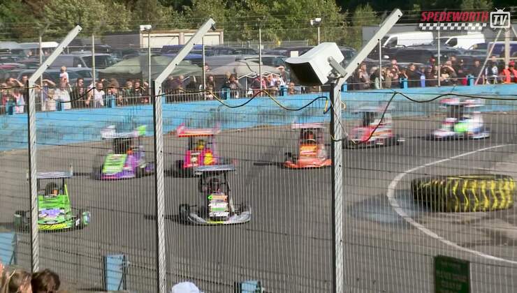 Ninja Karts Racing 7. Ninja Karts Heat 2 | Spedeworth TV