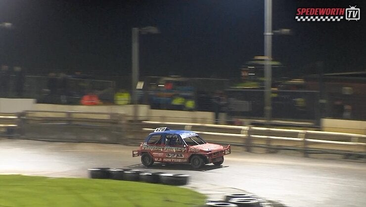 6. Junior Micra Stock Cars Heat 2 | Spedeworth TV