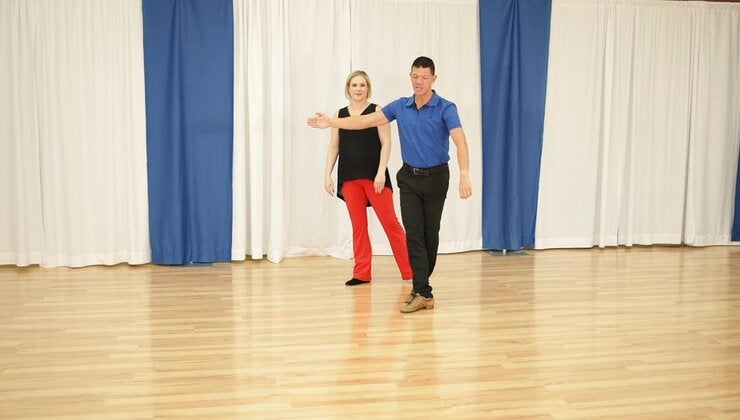 Country Waltz 56118