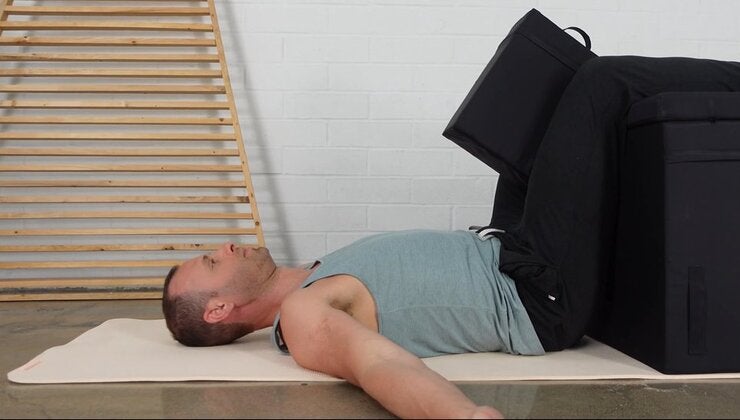 Legs Elevated Block Squeezes