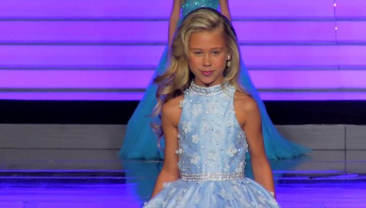 Kamryn Mathis at 2019 UNM Evening Wear | Pageants Live