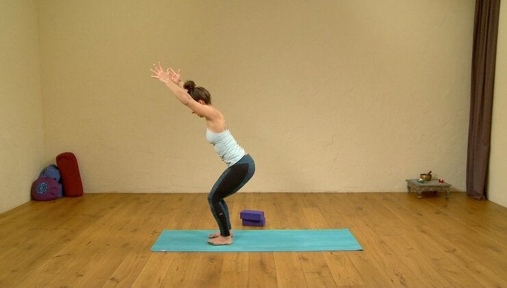 Yoga for Skiers and Winter Sports - YogaEasy