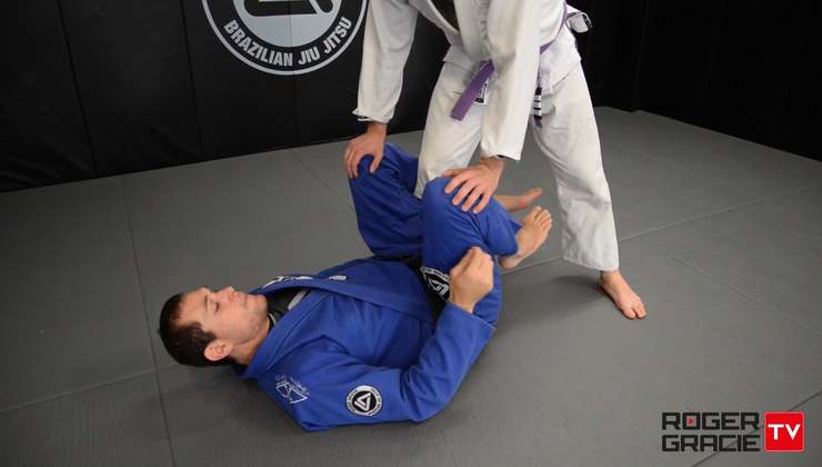 De La Riva / Sit-Up Guard Sweep Variation 3