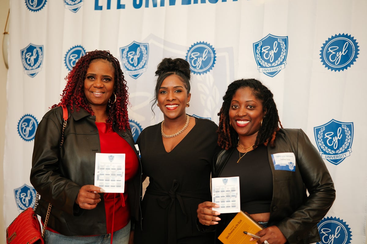 EYL University community members