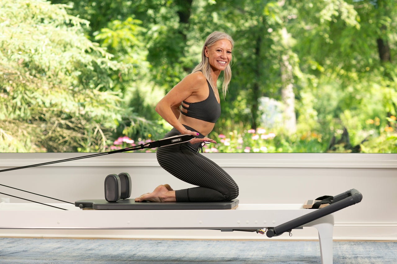 Online Pilates Reformer class streaming at home