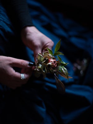 Botanical tree decoration