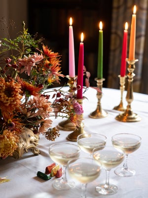 Christmas table flowers