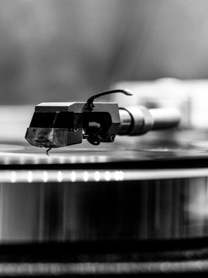 Classics on Vinyl Radio Station on IVOX PLUS www-ivoxplus-com -