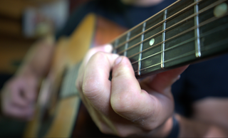 price option <div class="editor-content"><p>GUITAR</p></div>
