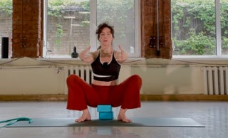 price option <div class="editor-content"><p><span style="font-size: 2.25rem"><strong>Monthly</strong></span></p></div>