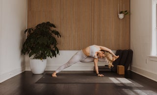 price option <div class="editor-content"><p style="text-align: left">90-min. Adv Practice: </p><p style="text-align: left">Visvamitrasana</p></div>