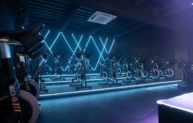 <p><span class="font-bold">LOS MEJORES ESTUDIOS</span></p>