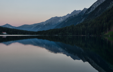 <div class="editor-content"><p>Meditations with Kim</p></div>