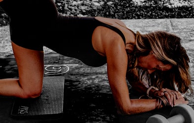 <div class="editor-content"><p><span style="font-size: 1.125rem"><strong>Prevención de lesiones</strong></span></p><p><span style="font-size: 0.875rem">Un cuerpo más fuerte absorbe mejor el impacto del día a día.</span></p></div>