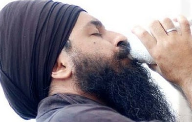 <div class="editor-content"><p>Yogi Amandeep Singh</p></div>