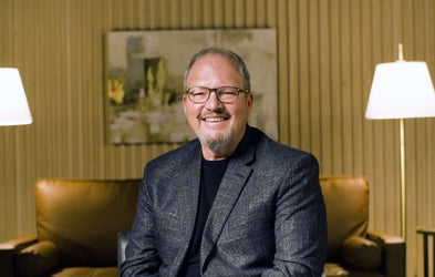 <div class="editor-content"><p style="line-height: 1"><span style="font-size: 1.25rem; line-height: 1"><strong>Reading and Living the Bible Well</strong></span></p><p>Glenn Paauw</p></div>