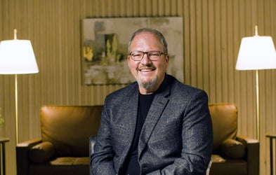 <div class="editor-content"><p style="line-height: 1.25"><span style="font-size: 1.25rem; line-height: 1.25"><strong>5) Reading and Living the Bible Well</strong></span></p><p>Glenn Paauw</p></div>