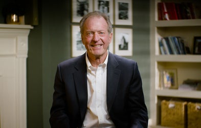 <div class="editor-content"><p><span style="font-size: 1.25rem"><strong>Transforming Discipleship</strong></span></p><p>Greg Ogden</p></div>