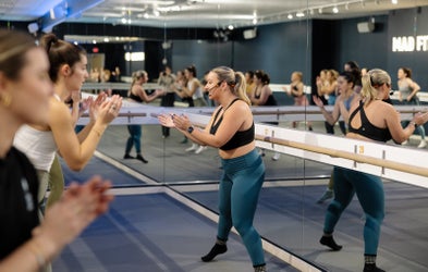 <div class="editor-content"><p>FIGHT</p></div>