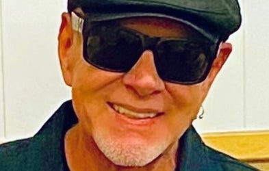 <div class="editor-content"><p><span style="font-size: 1.25rem"><strong>MARK KENDALL&nbsp;</strong></span></p><p><span style="font-size: 0.875rem"><strong>Guitarist &amp; Founder of Great White</strong></span></p></div>
