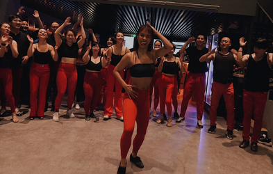 <div class="editor-content"><p>Me Gusta Boogaloo</p></div>