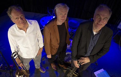 <div class="editor-content"><p><strong>Morgenthaler / Röllin / Ruben</strong></p><p>Mittwoch 06. Mai, 20h00</p><p><span><em>Eine lausbübische Mischung aus Avantgarde und Groove, aus melodiösen Kompositionen, vertrackten Metren und wilder Improvisation.</em></span></p></div>