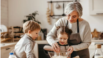 <div class="editor-content"><p>Grandparents &amp; Kids<br><br></p></div>