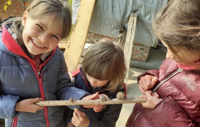 <div class="editor-content"><p><span style="font-size: 1.125rem">Dječji kutak</span></p></div>