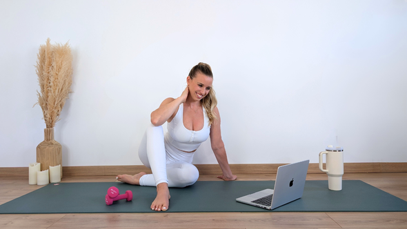 Violette Pilates TV : studio Pilates & bien-être en ligne