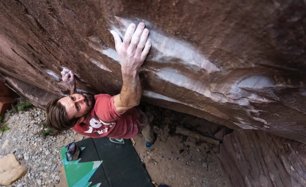 <div class="editor-content"><p><span style="font-size: 1.875rem"><strong>What the Pros are saying:</strong></span></p></div>