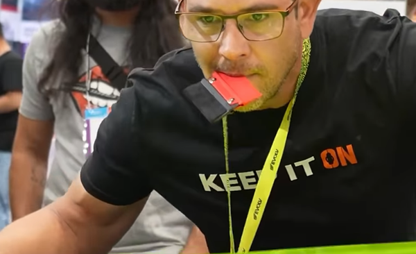 <div class="editor-content"><p><strong>Installers and Trainers are earning</strong></p></div>