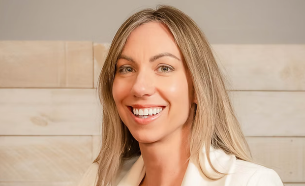 <div class="editor-content"><p>This is what success feels like<span><strong>—</strong>straight from those who’ve rolled with me</span></p><br></div>