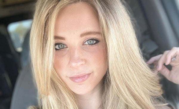 <div class="editor-content"><h3><span style="font-size: 2.25rem">What Our Members Are Saying</span></h3><p><strong>Join an encouraging community </strong>of dancers who share your passion for movement!</p><br></div>