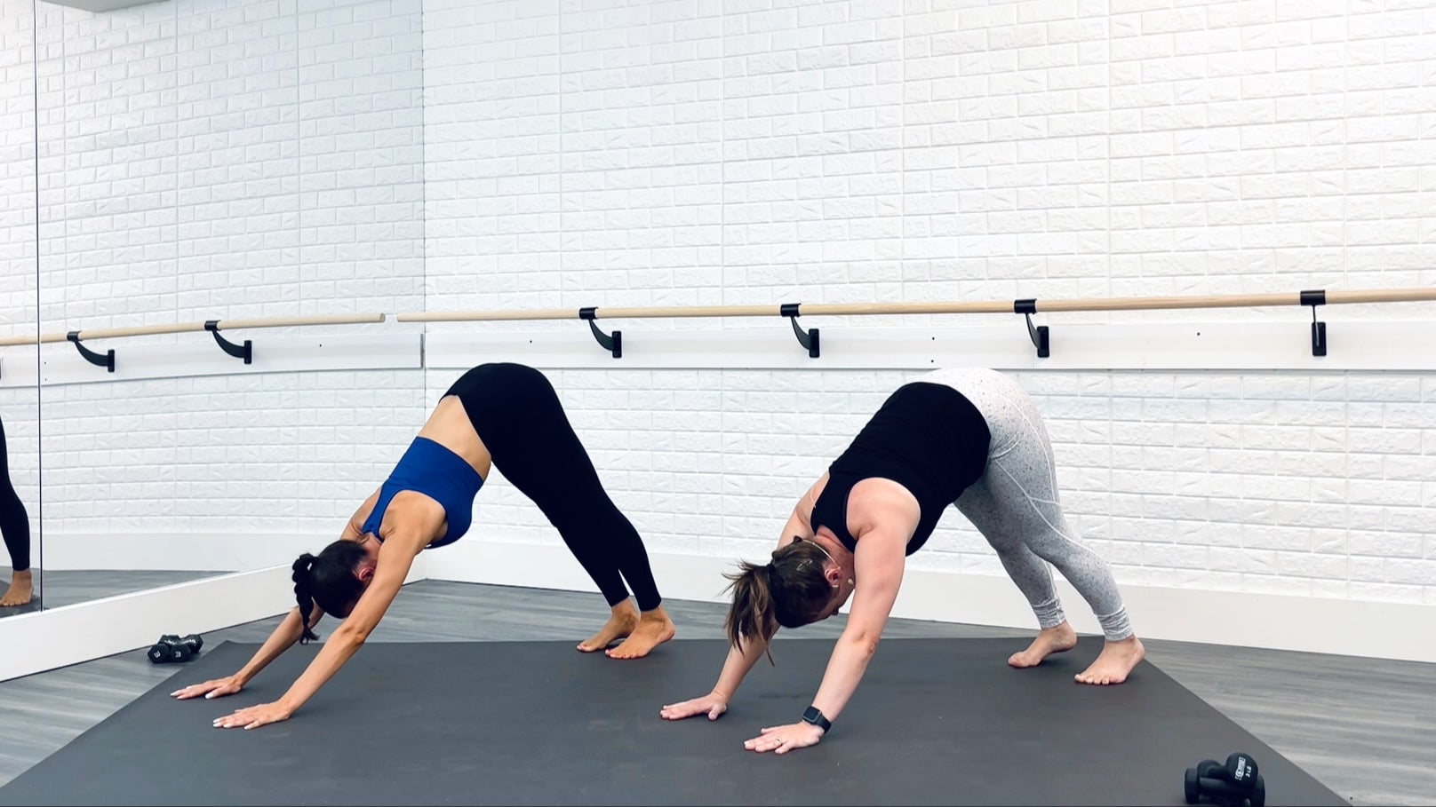 Barre Flow with Michaela! Fit by Coach Kel