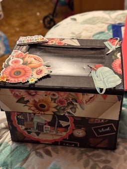 Maria Box Dean 1773794996485_image_picker_0F5E09F8-0A6B-42E6-96F6-88E3078DB1C0-475 ...