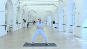 Flow with Kat (30 mins)