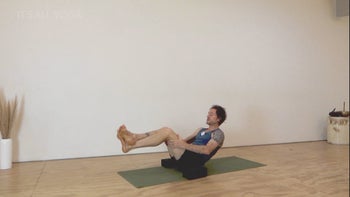 Vinyasa with Ryan: Crow pose family.