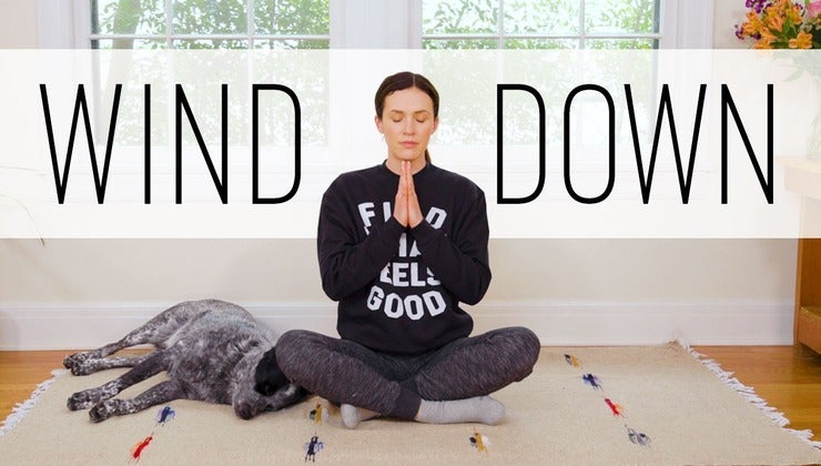 Wind Down Yoga - 12 Minute Bedtime Yoga