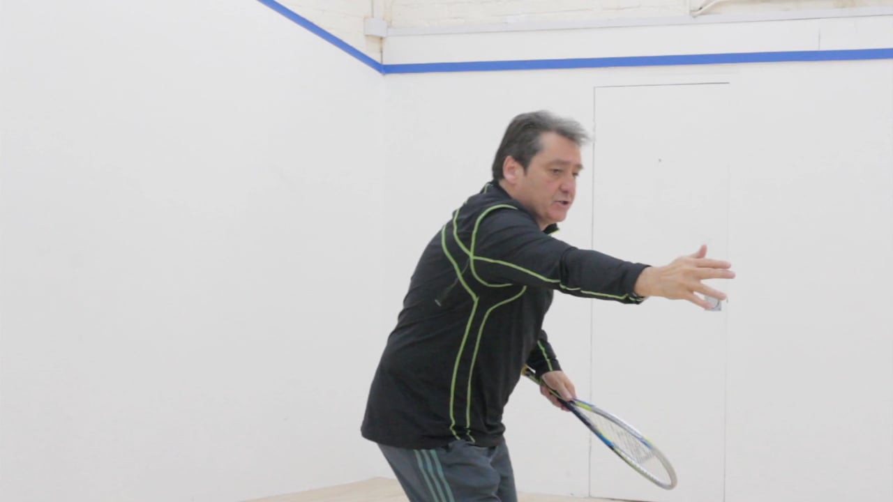 Making contact with the outside of a circle