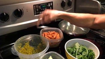 "QUICKLY-FIT" Arugula Summer Super Salad