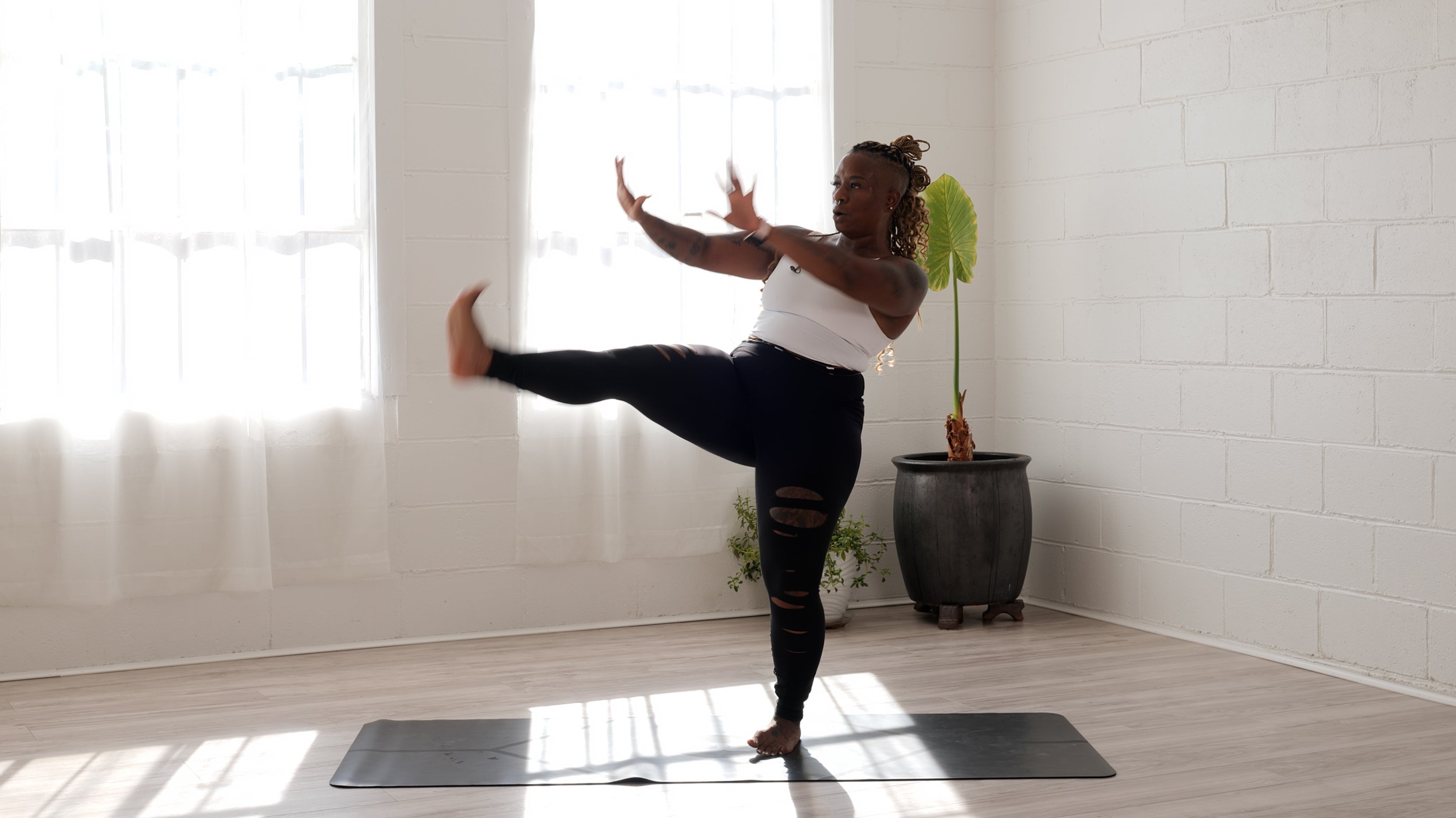 Buti Cardio Dance with Inga Seals