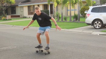 Crab vs Front on Surfing | Movements | Street Skate