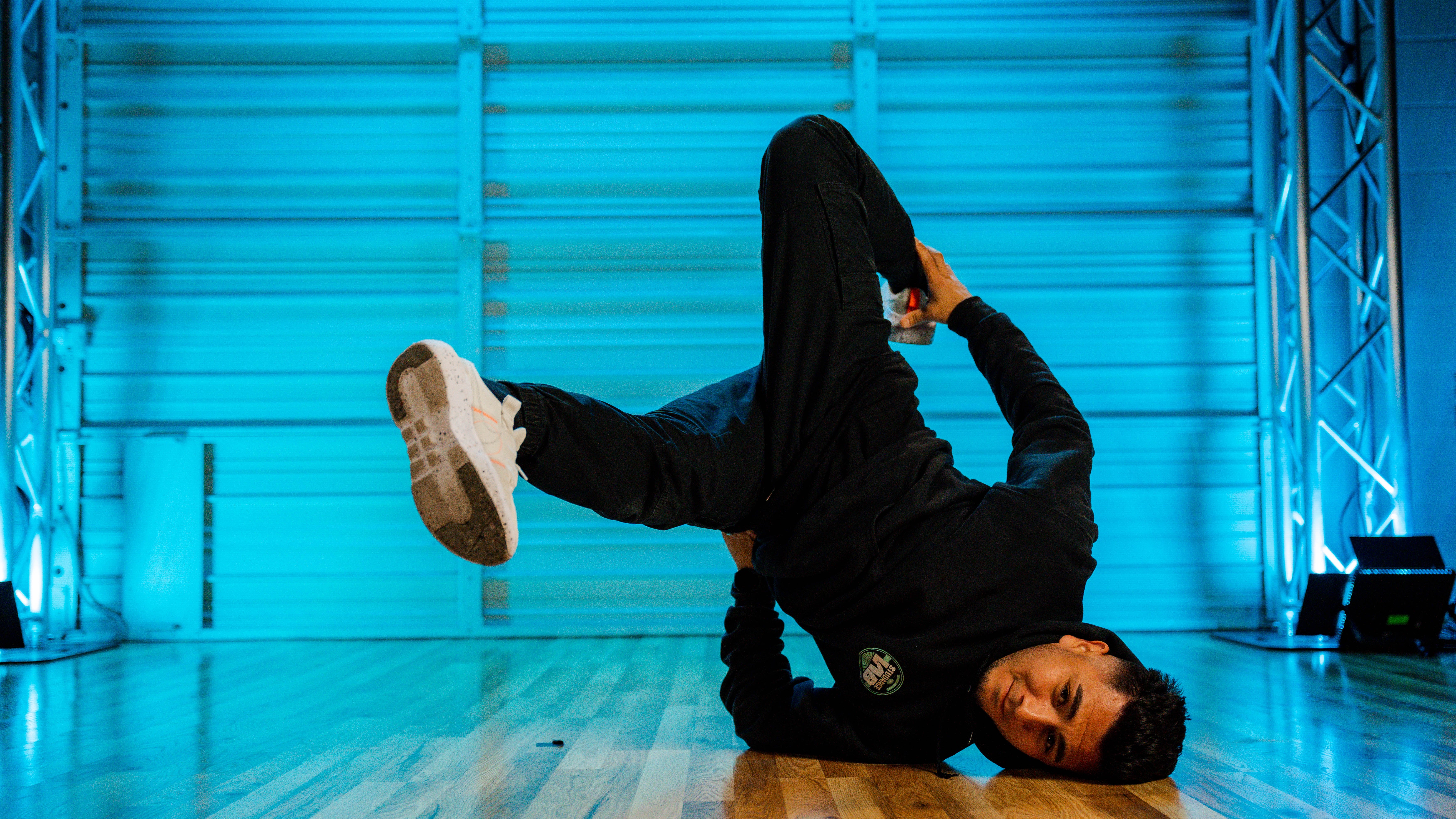 Breaking Powermoves | Level 3, image size:7008x3942