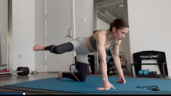 Deep fry the buns glute workout that sucks so good