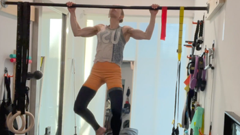  GOAL: 10 sets in 10 min of Pull-ups in silence