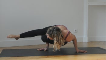 Hasta Vakrasana Variation 
