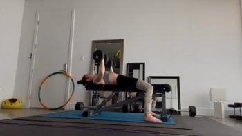 Superset workout for upper body with chest press & pushups