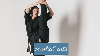 Axe kick to round kick combo